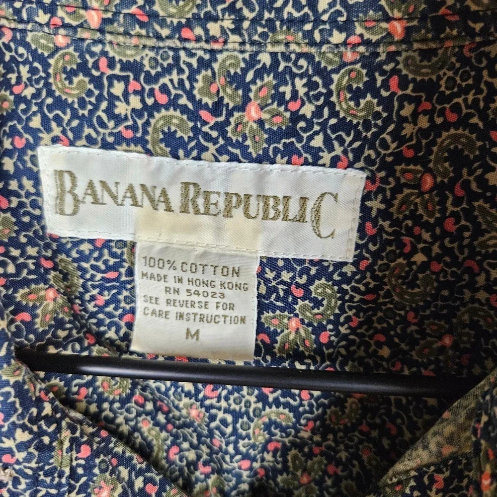 Banana Republic key features